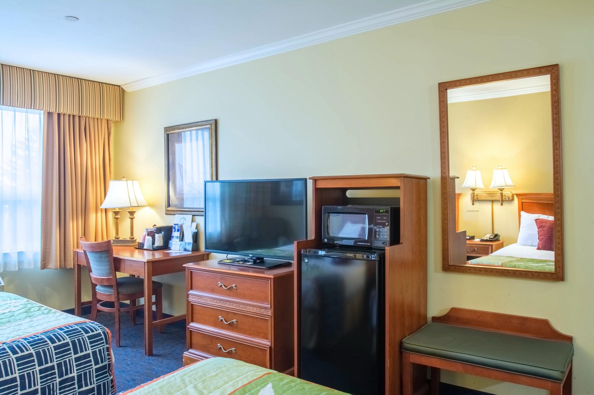 Anchorage Inn And Suites Portsmouth Bagian luar foto