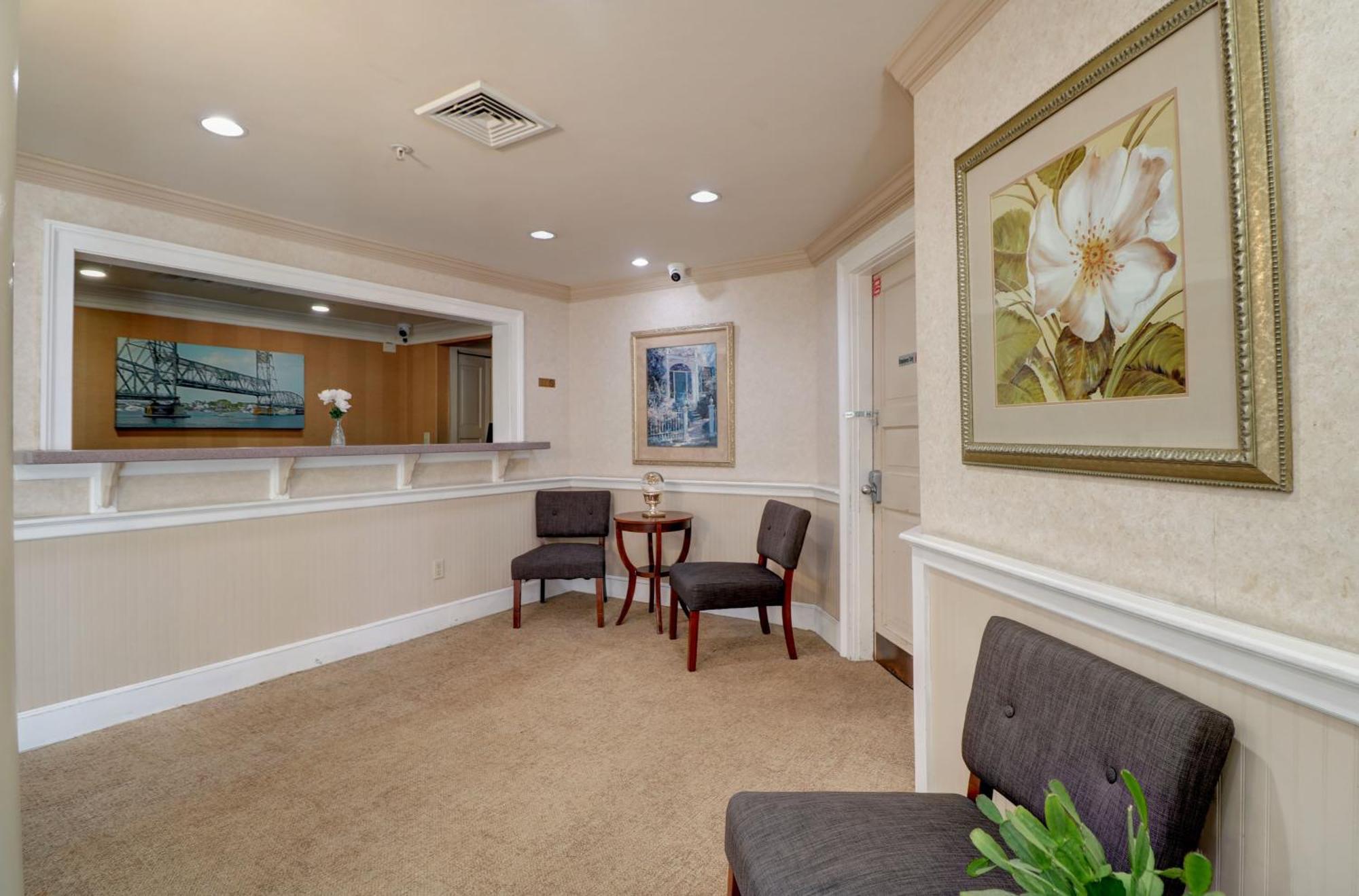 Anchorage Inn And Suites Portsmouth Bagian luar foto