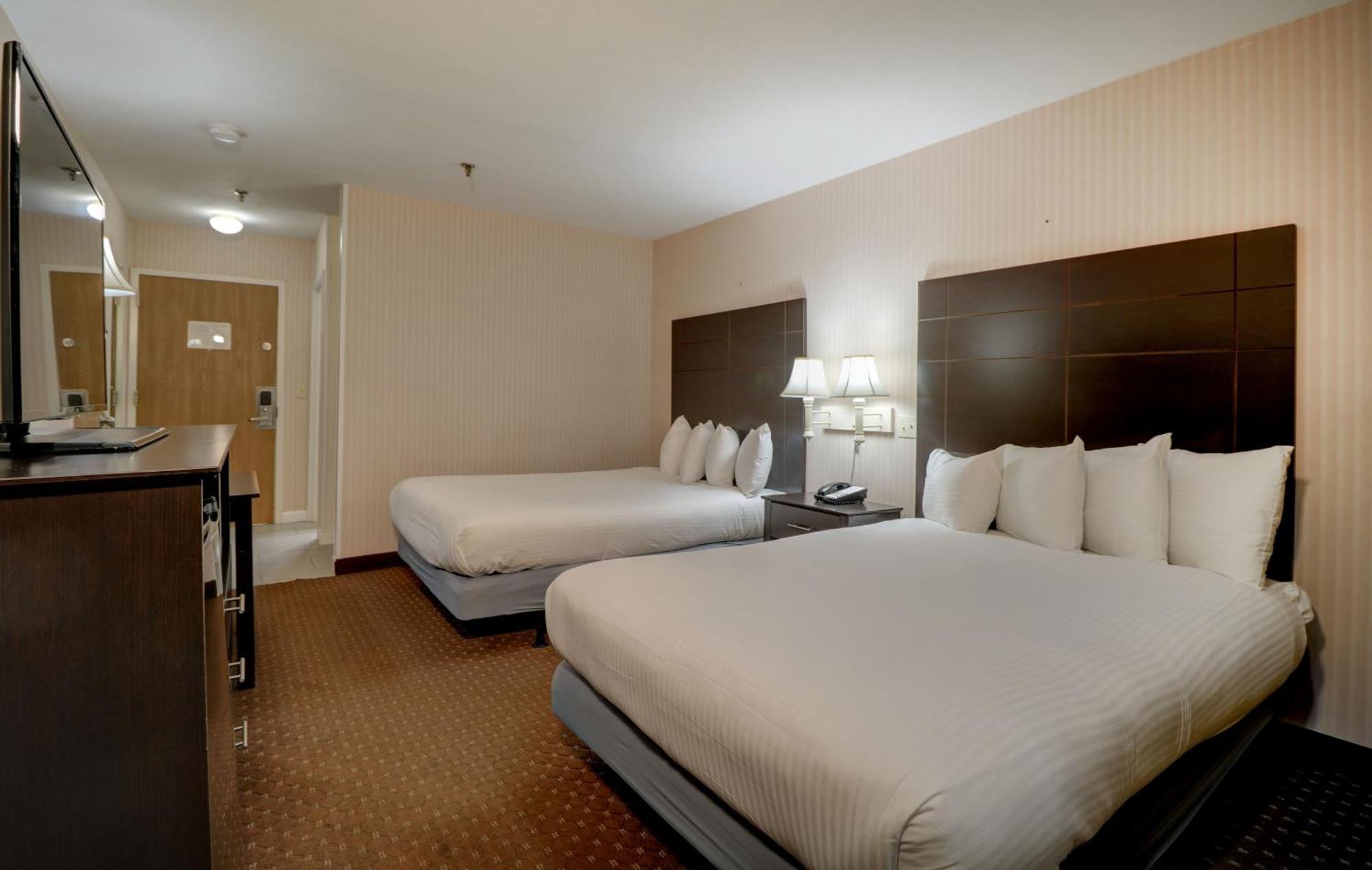 Anchorage Inn And Suites Portsmouth Bagian luar foto