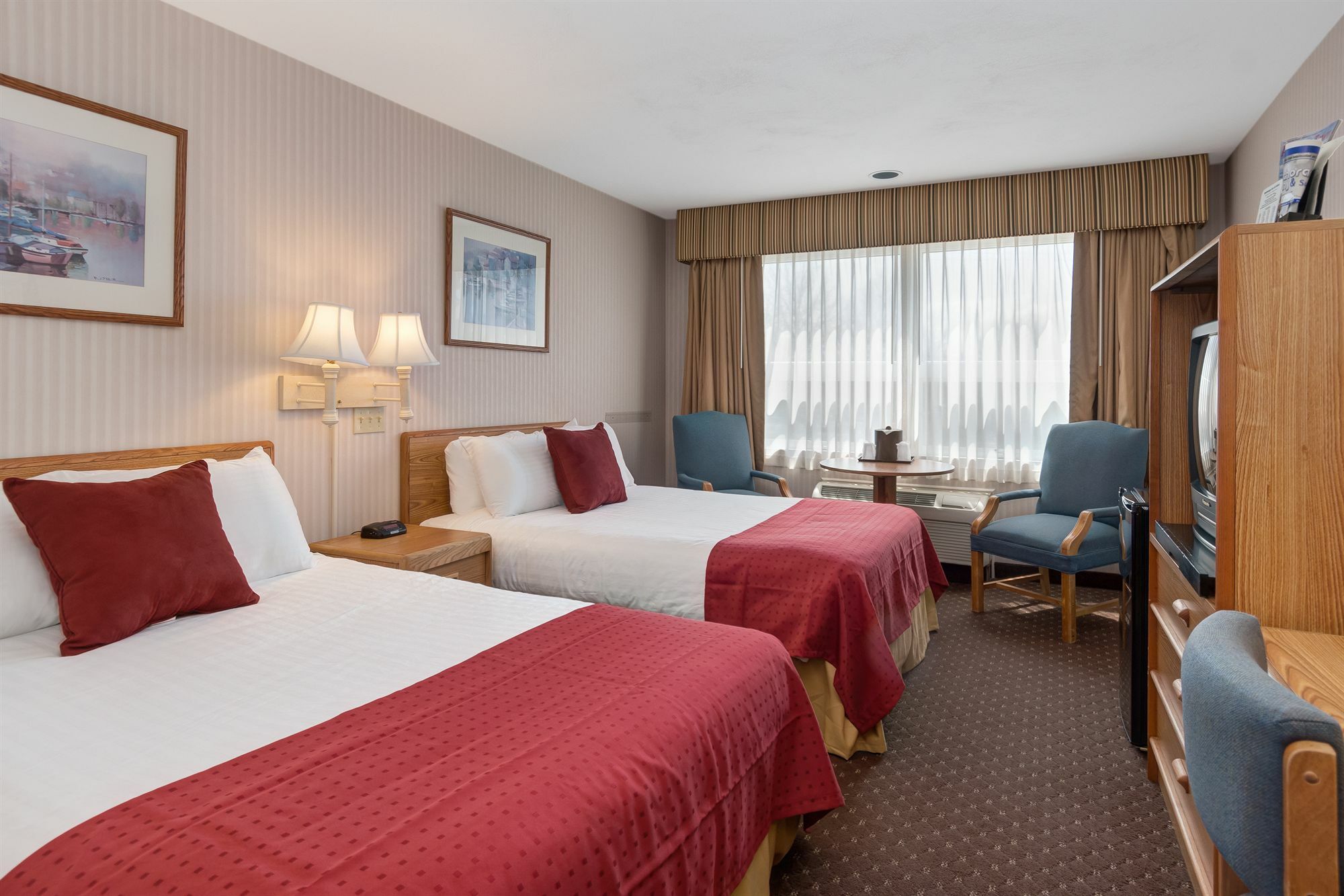 Anchorage Inn And Suites Portsmouth Bagian luar foto